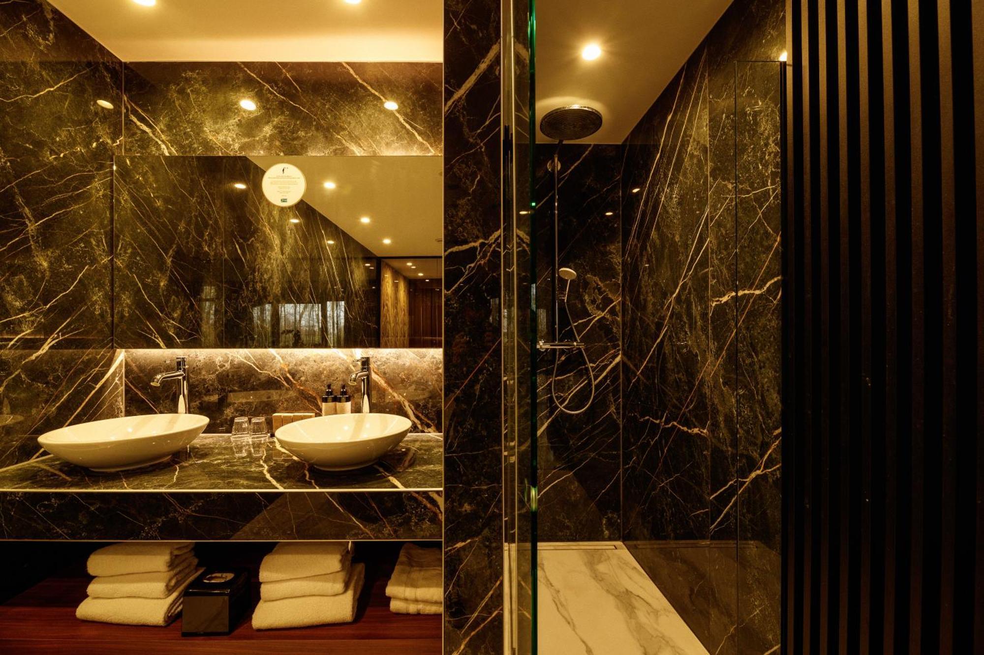 Van Der Valk Hotel Beveren Beveren  Habitación foto